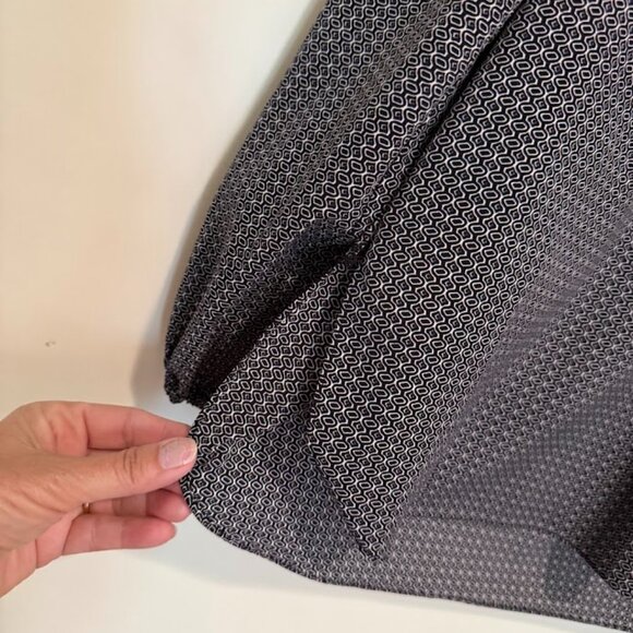 Max Studio Black and White Blouse, Size XLG - Picture 3 of 7